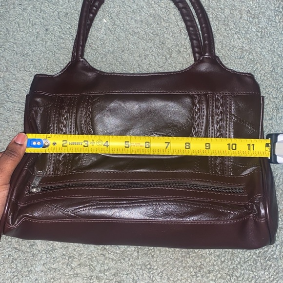 Brown leather handbag ( umbrella is no longer available with bag) ** - Picture 13 of 16